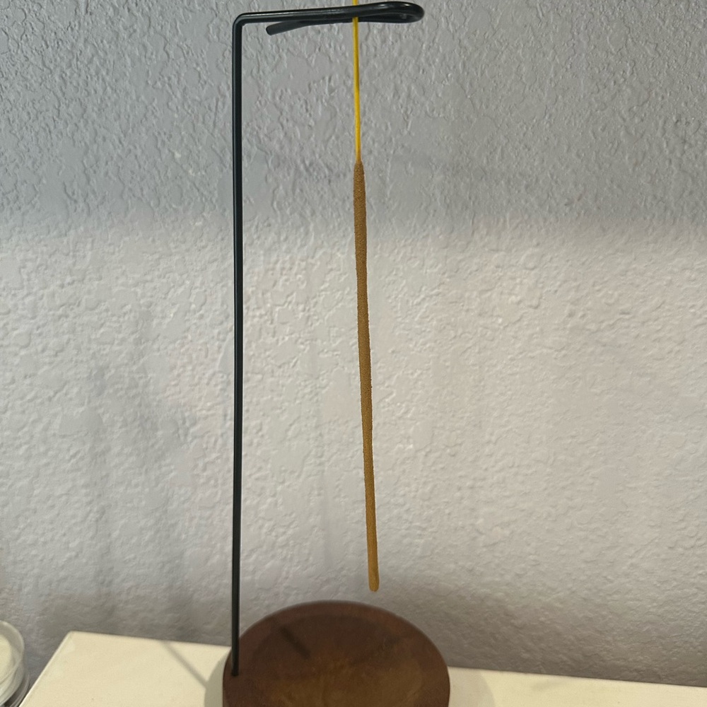 🔥BUNDLE 2/$12🔥Elegant Black and Brown Incense Holder